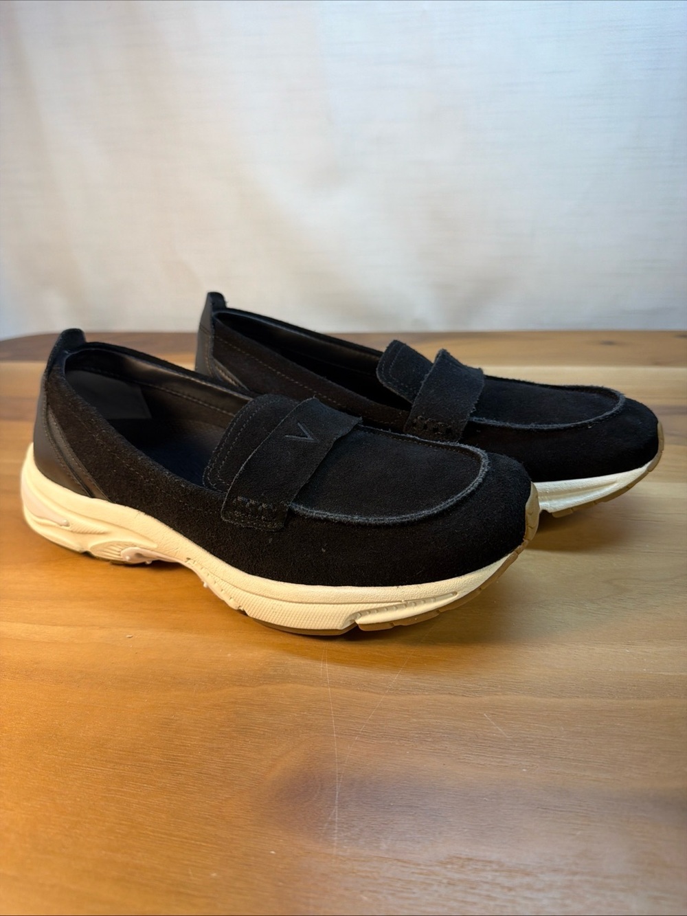 Vionic Women's Walk Roam Loafers Black Suede Leather Comfort Shoes Sz‎ 8,5